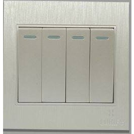 مفتاح رباعي لؤلؤي من LUXIFY