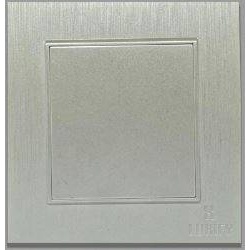 تسريحة لوكسيفاي LUXIFY (مقاس 7×7) — لؤلؤية