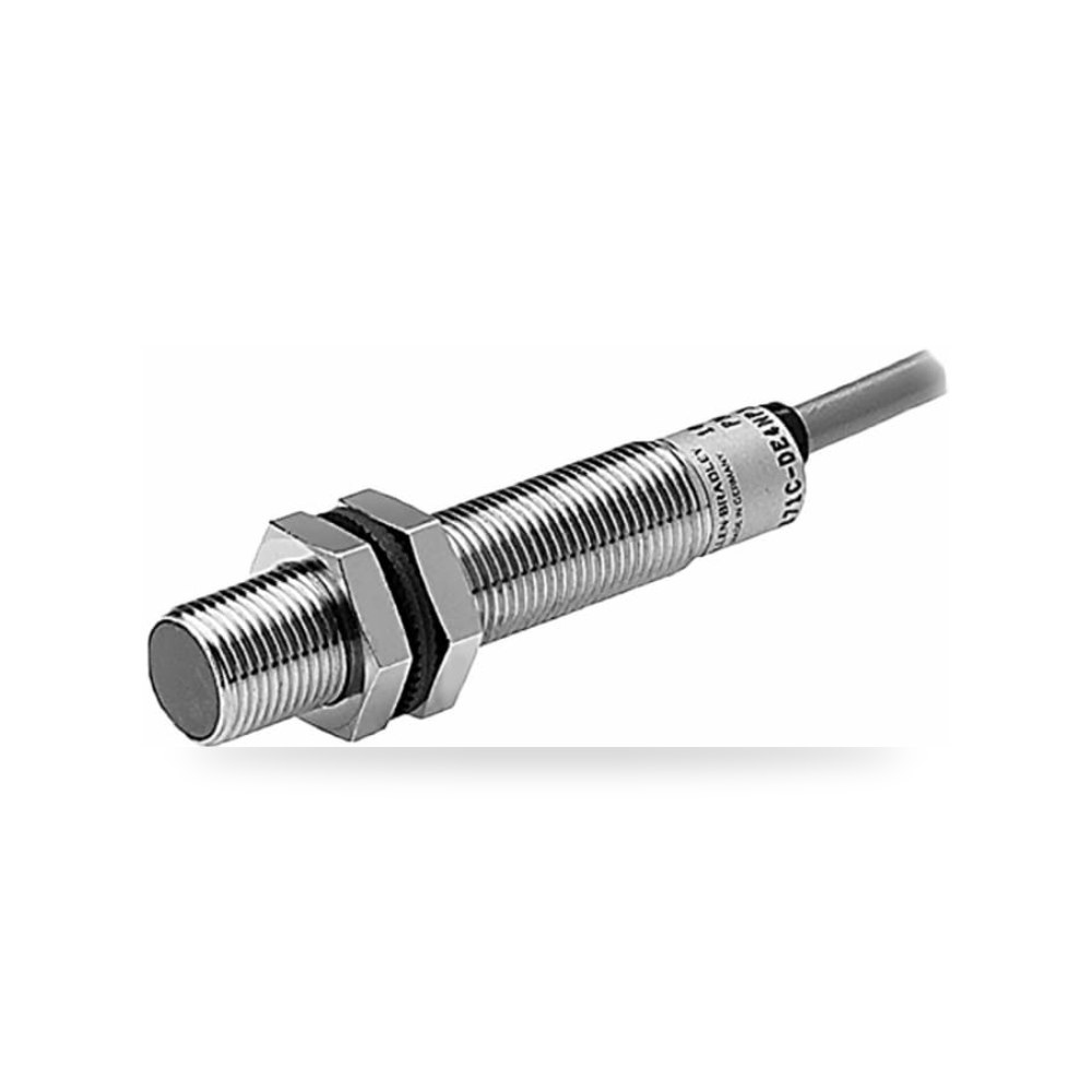 حساس تقارب حثي صناعي M5 PNP دقيق طراز احترافي ريمكو للتوريدات الصناعية (Reemco Industrial)