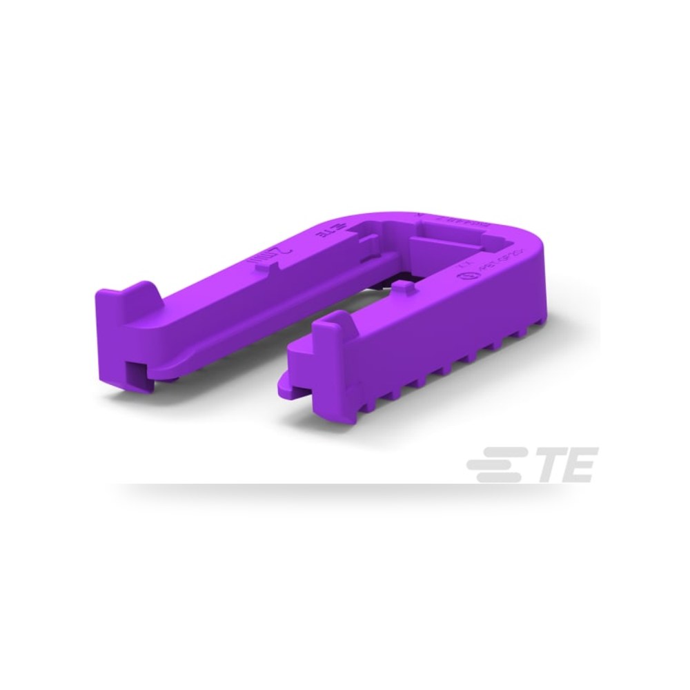 فيش وموصل كهرباء سيارات طراز C RS PRO ريمكو للتوريدات الصناعية (Reemco Industrial)