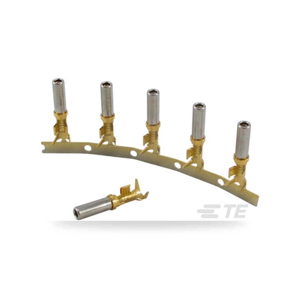 فيش وموصل كهرباء سيارات صناعي طراز B ريمكو للتوريدات الصناعية (Reemco Industrial)
