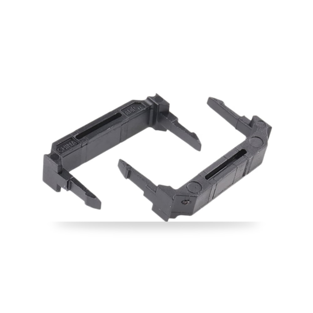 ملحقات وأقفال تثبيت موصلات طراز X RS PRO ريمكو للتوريدات الصناعية (Reemco Industrial)