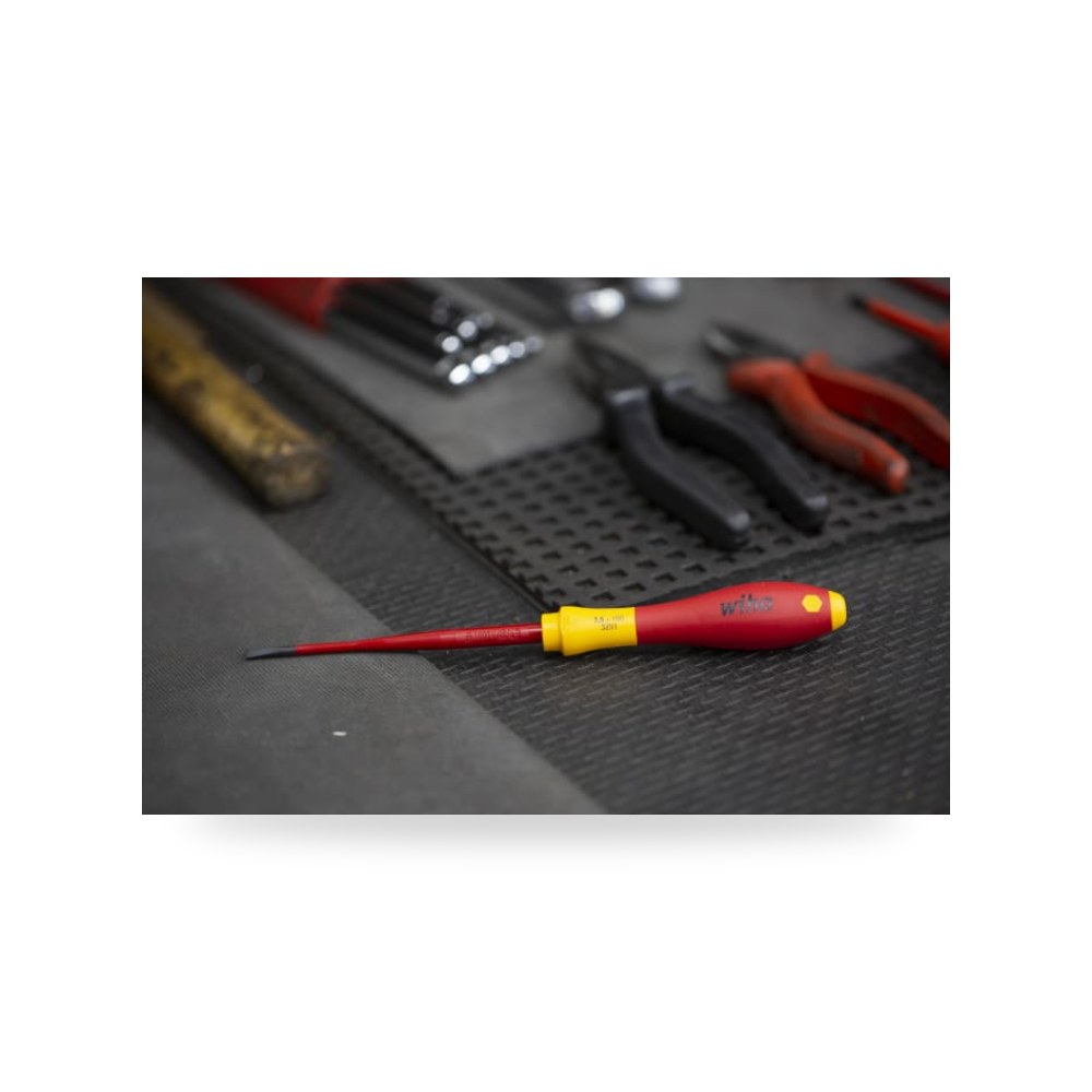مفك براغي عازل 1000V 100 مم ريمكو للتوريدات الصناعية (Reemco Industrial) موديل