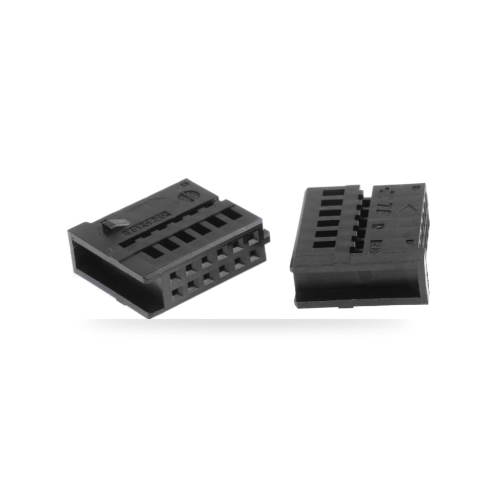 فيش وموصل كهرباء سيارات 12 خط طراز F RS PRO ريمكو للتوريدات الصناعية (Reemco Industrial)