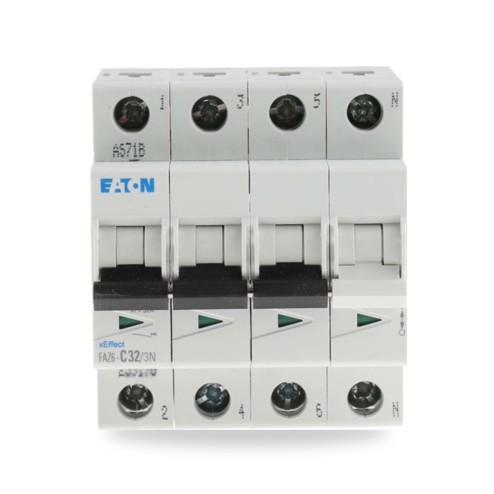 قاطع تيار أوتوماتيكي MCB رباعي 32A منحنى فئة ريمكو للتوريدات الصناعية (Reemco Industrial)