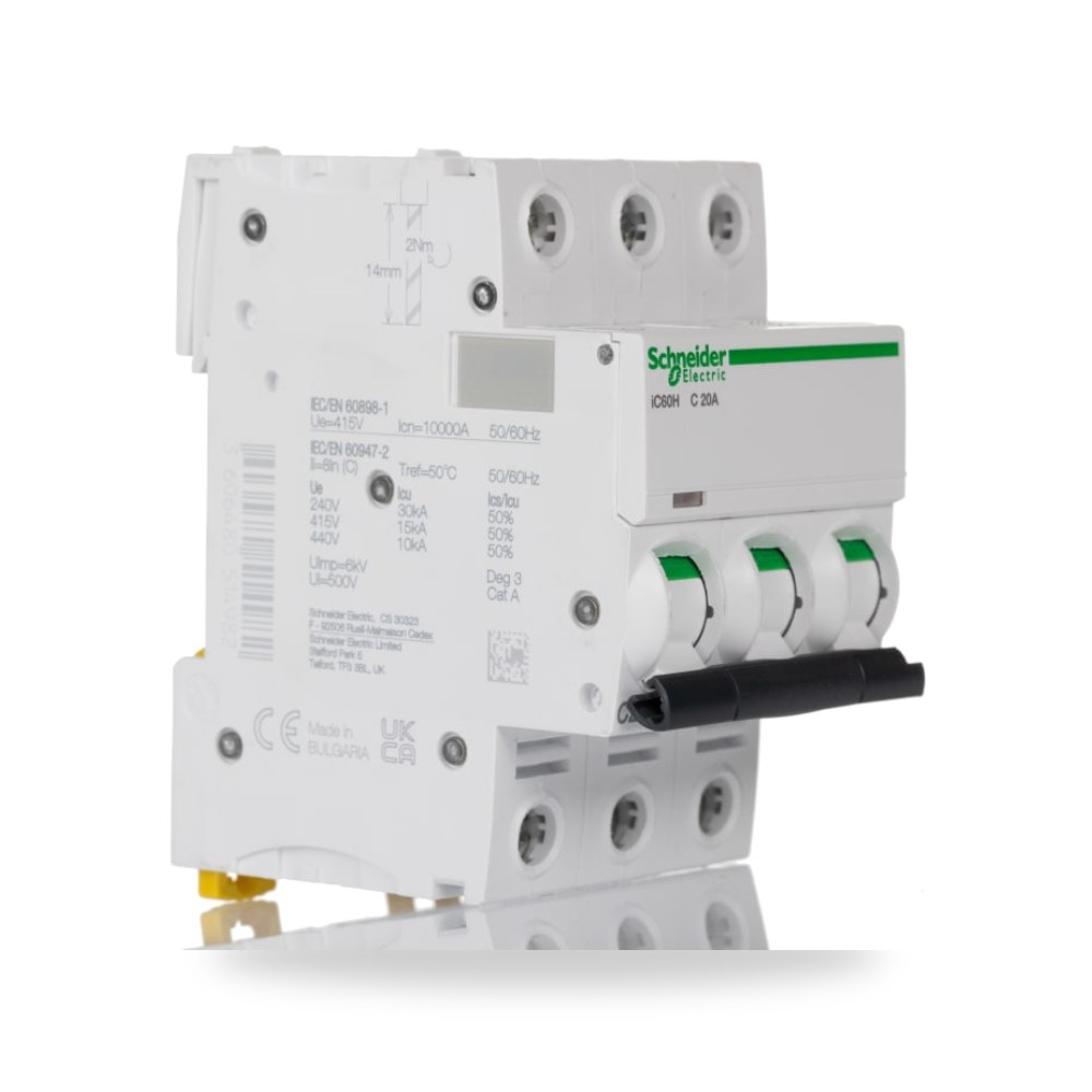 قاطع تيار أوتوماتيكي MCB ثلاثي 20A منحنى طراز ريمكو للتوريدات الصناعية (Reemco Industrial)
