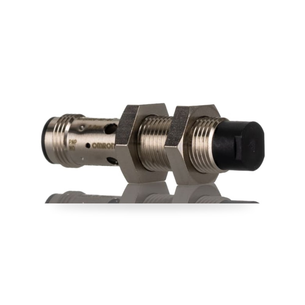 حساس تقارب حثي صناعي M1 PNP طراز D RS PRO ريمكو للتوريدات الصناعية (Reemco Industrial)