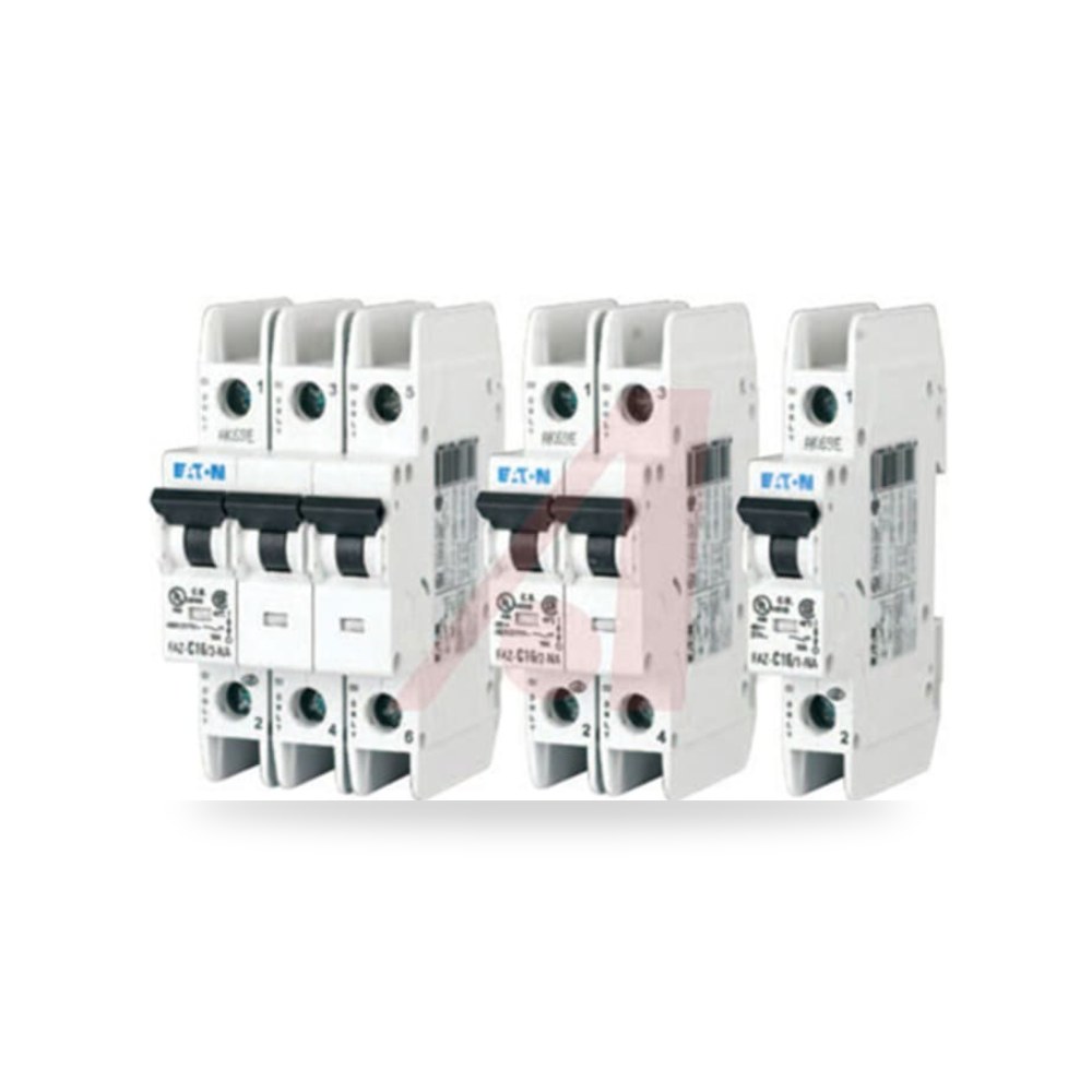 قاطع تيار أوتوماتيكي MCB ثلاثي 30A منحنى C RS ريمكو للتوريدات الصناعية (Reemco Industrial)