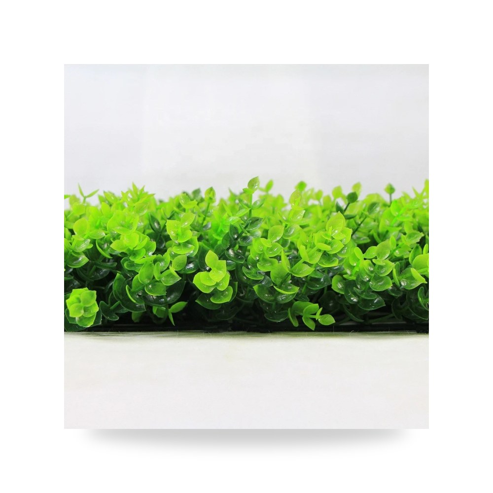عشب جداري كلاسيك 50*50 معتمد للمشاريع آل طالب للري والزراعة (Altaleb Agri) موديل