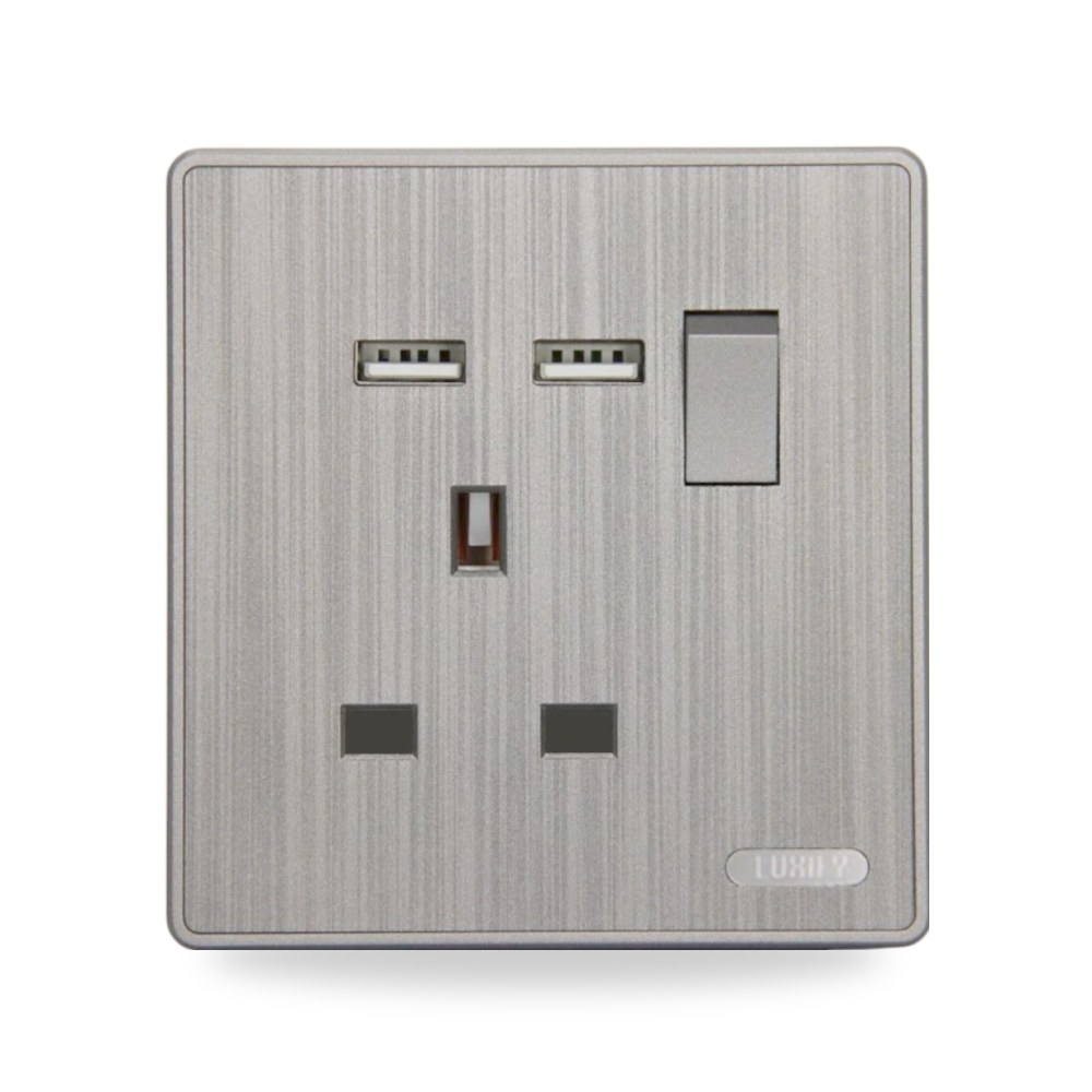 فيش 13 امبير مع LUXIFY USB سلفر مطور