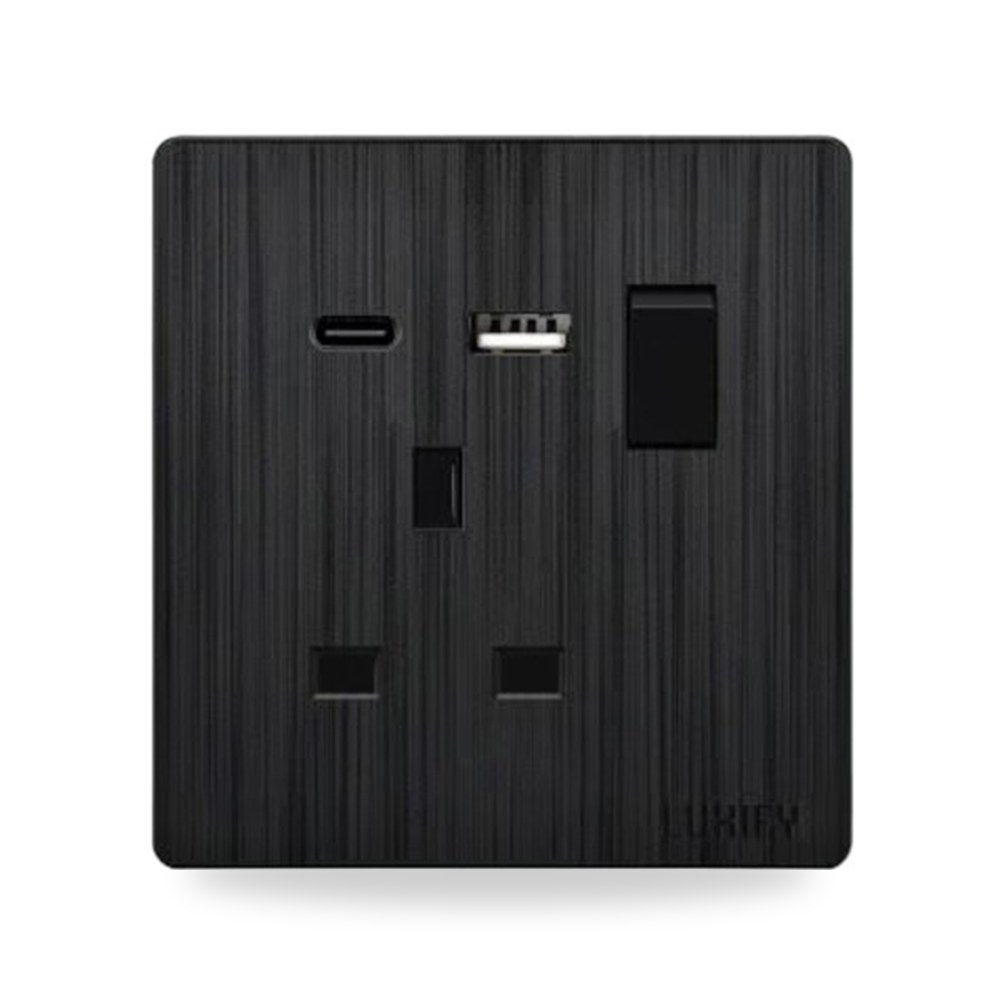 فيش 13 امبير مع LUXIFY USB + TYPE C اسود مطور