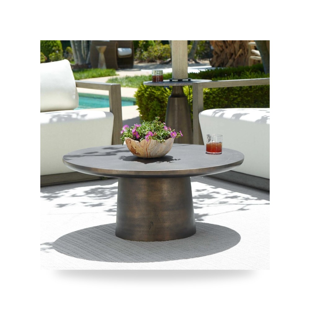 طاولة قهوة برونزي Madrone أترموست Uttermost