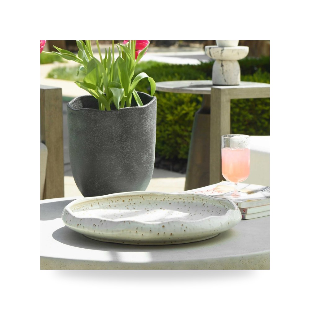 مرآة ديكور جدارية وعاء ديكور أبيض Uttermost موديل 18331 UTT