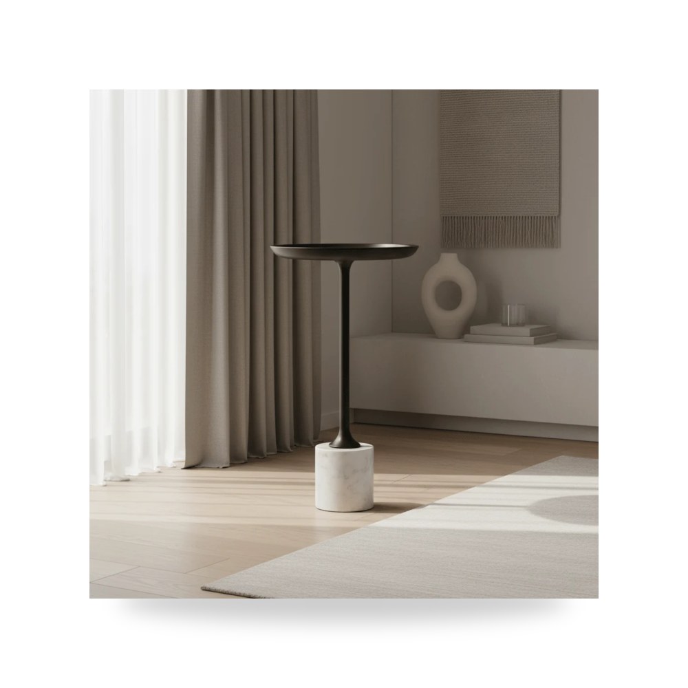 طاولة جانبية ديكورية أنيقة فاخر أترموست (Uttermost)