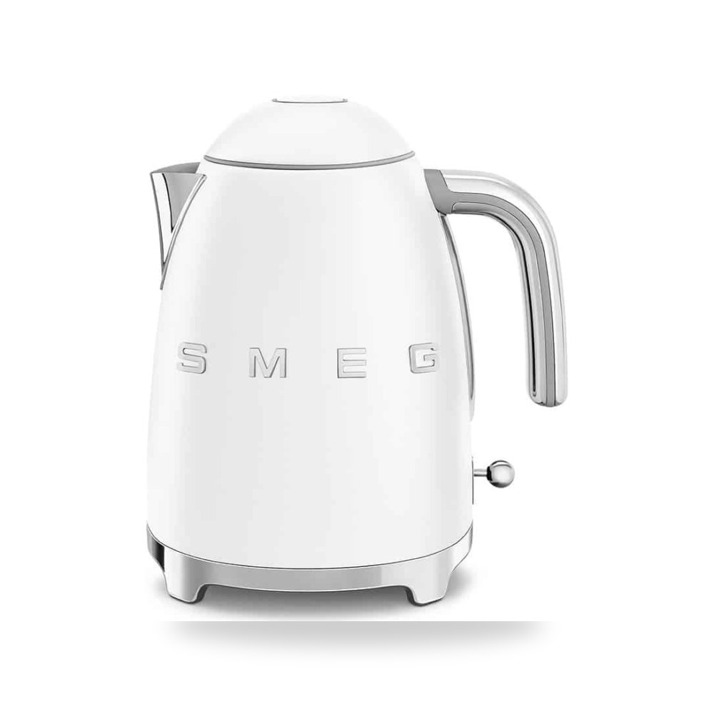 غلاية مياه كهربائية كلاسيكية سميج أبيض Smeg