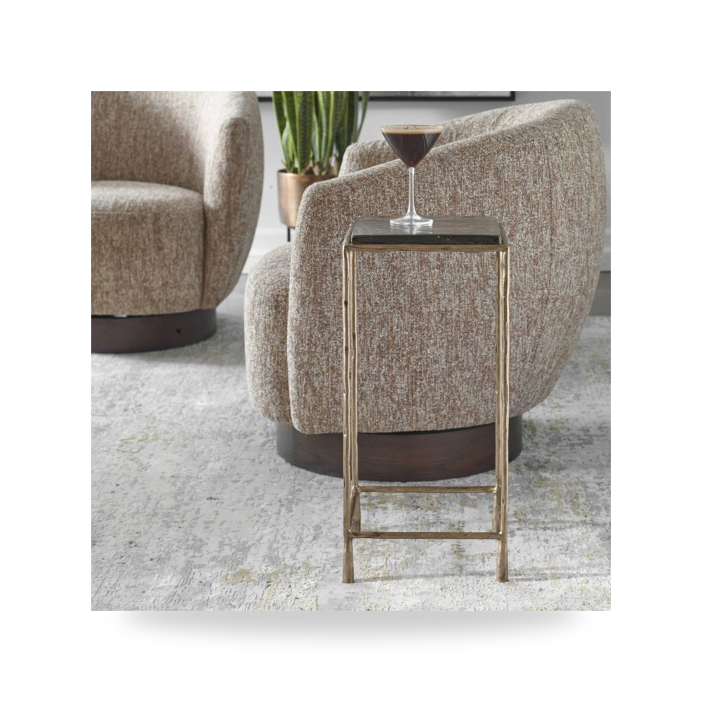 طاولة جانبية Ovard أترموست Uttermost موديل 50089-utt