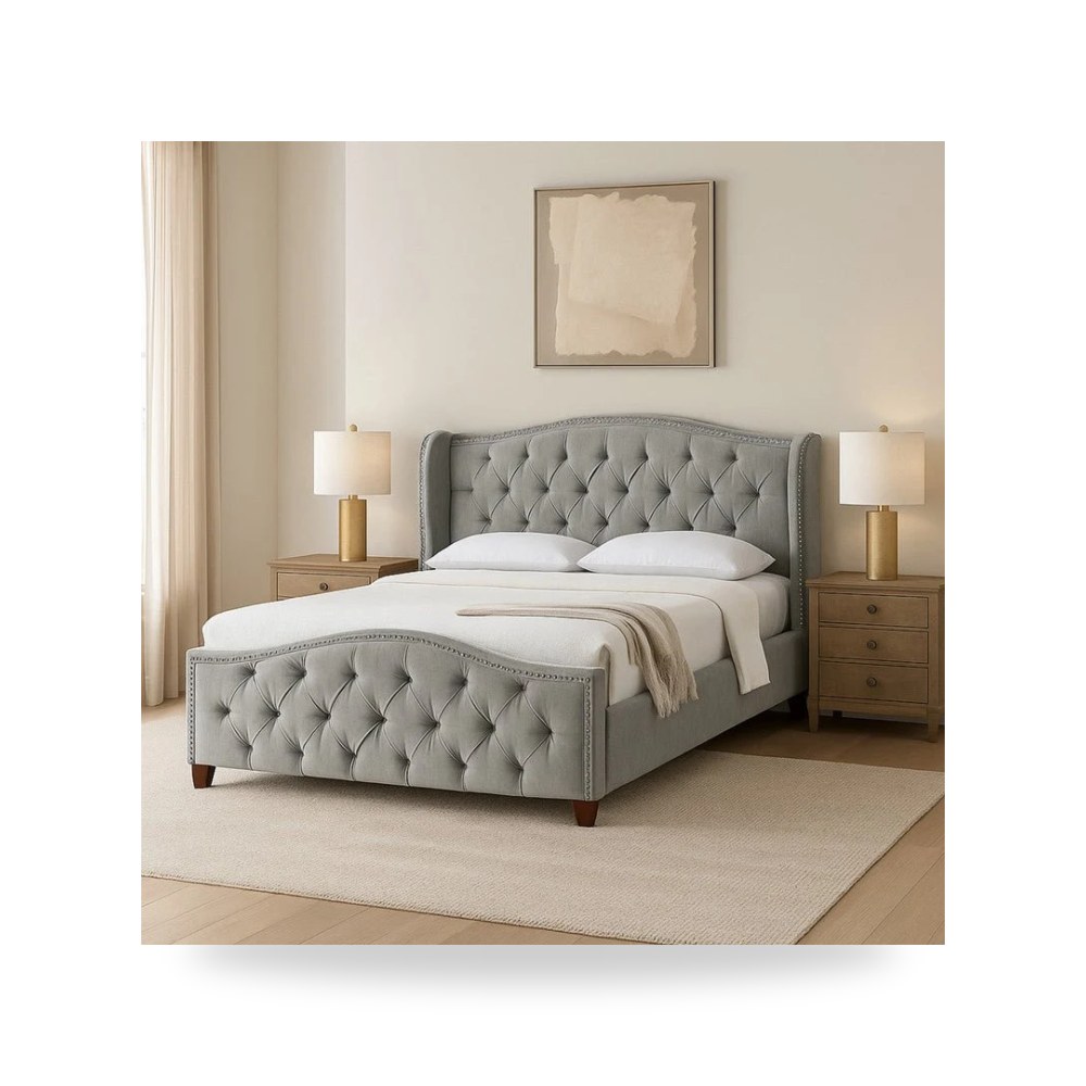 سرير أكويليرا يمنح غرفة النوم حضورًا فاخرًا Royal Furniture