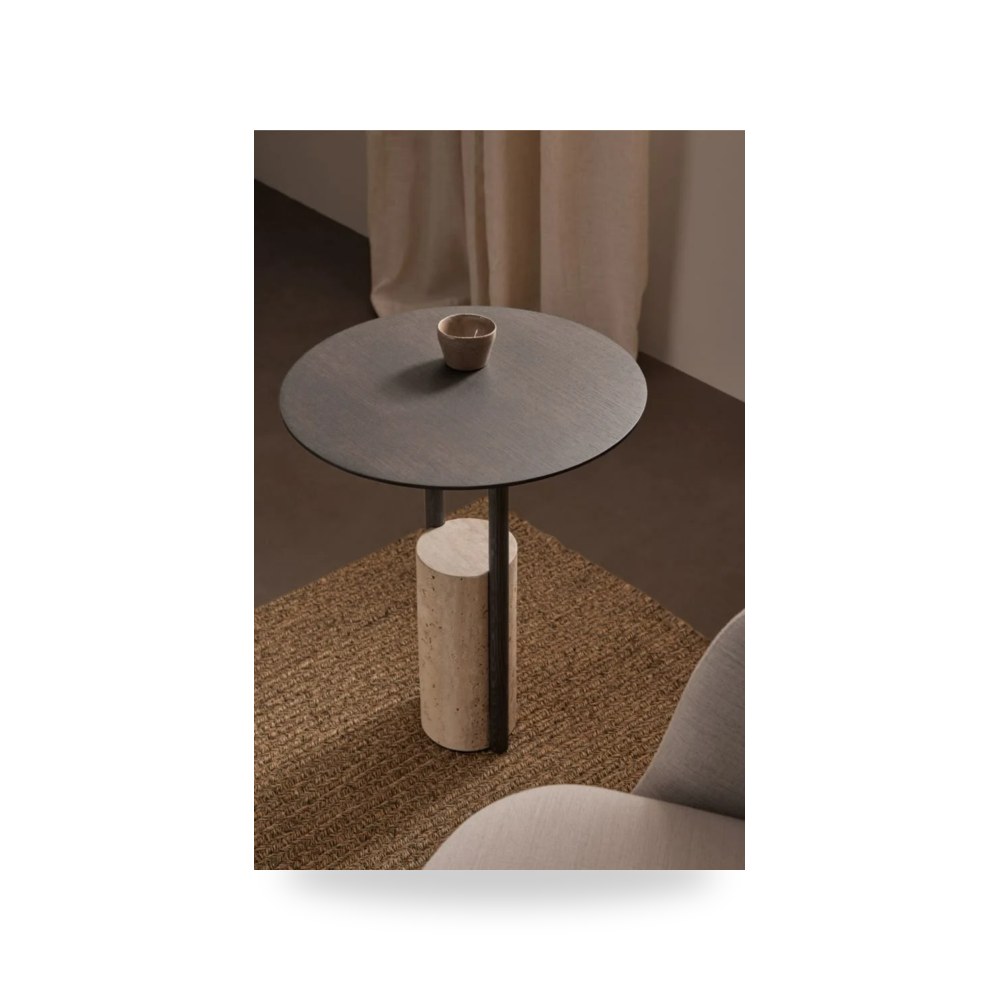 طاولة جانبية ديكورية أنيقة فاخر رويال للأثاث (Royal Furniture)