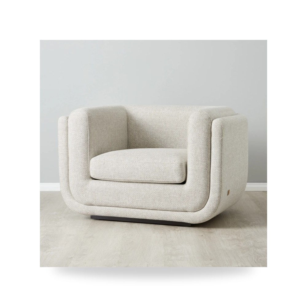 كرسي حديث بتصميم عصري وأنيق، مصنوع من قماش Royal Furniture موديل RF-HJ10
