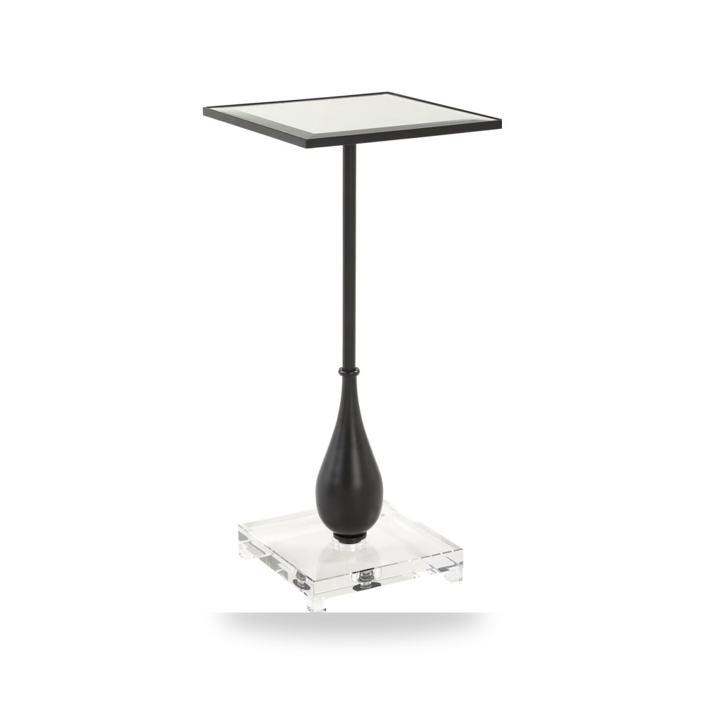 طاولة جانبية لاغريما، حديد طبيعي من أترموست Uttermost