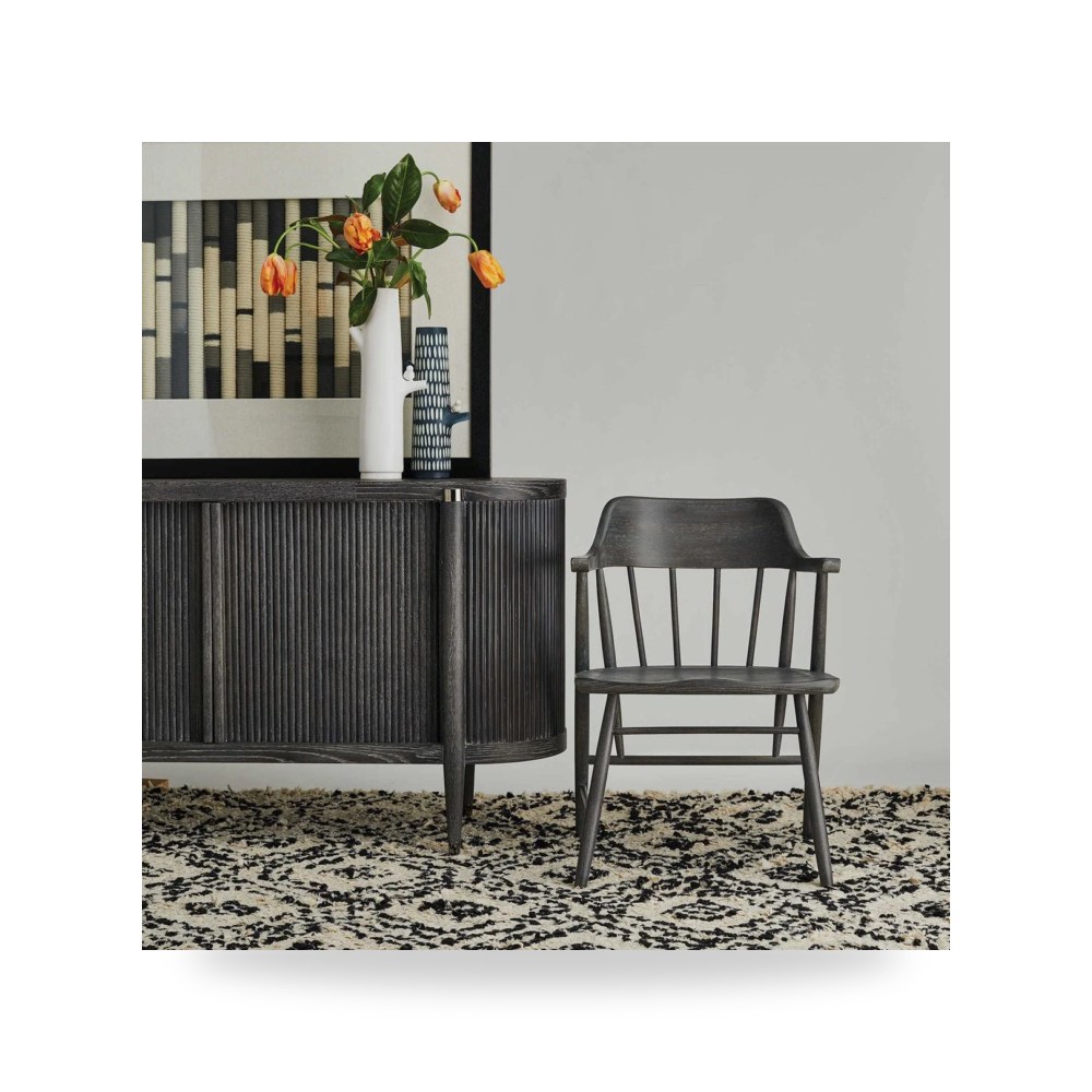 كرسي جلوس بتصميم أنيق - Chieftain Chair, Ebony - من Uttermost - طراز R25086-UTT