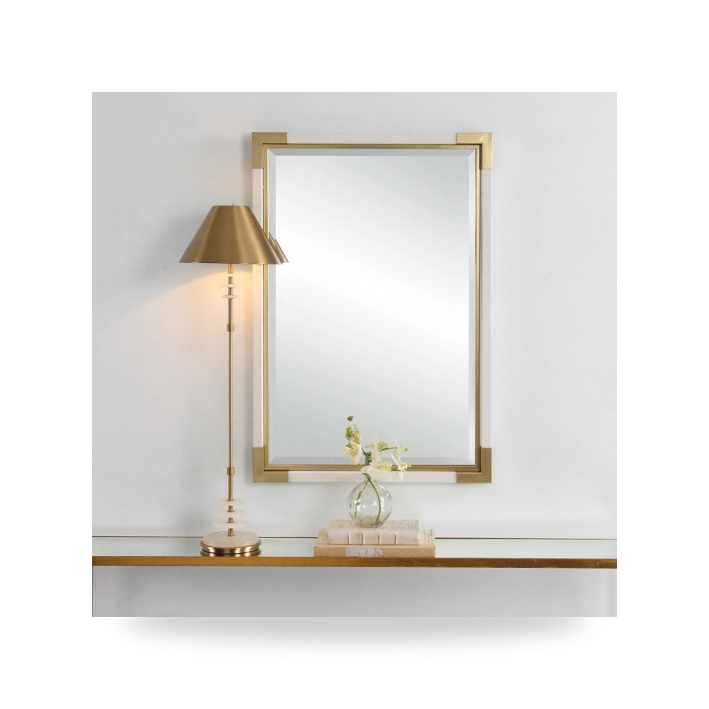 مرآة Malik Uttermost