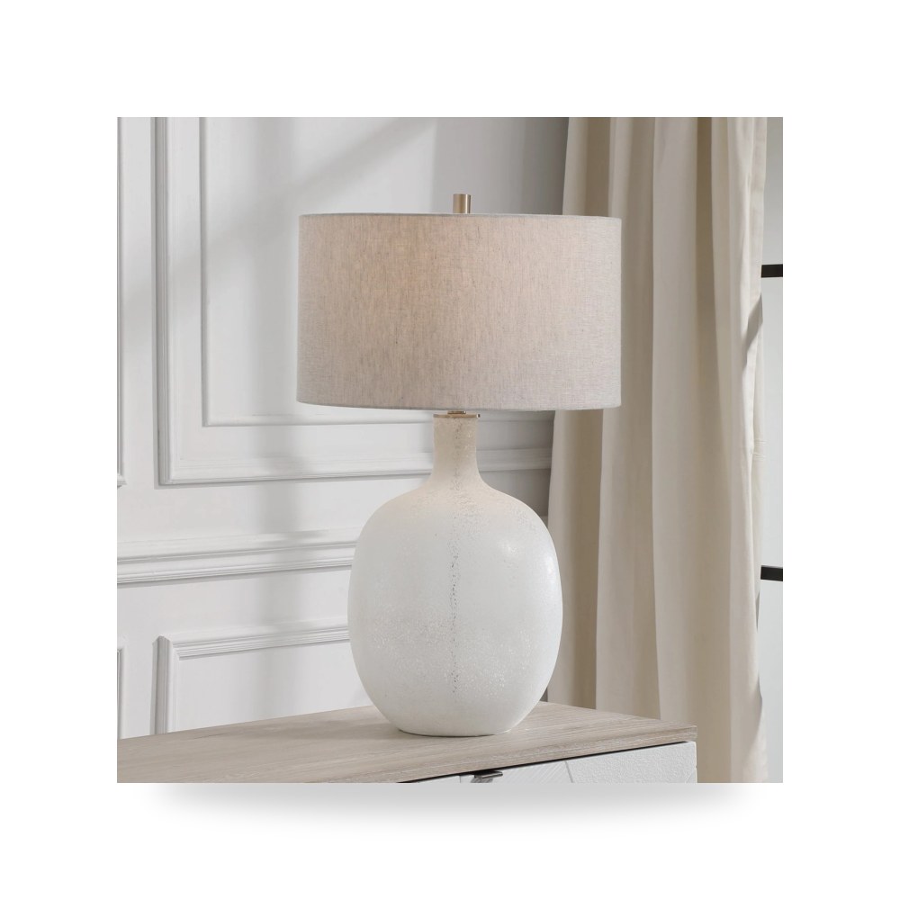 مصباح طاولة زجاج أبيض أترموست Uttermost Whiteout