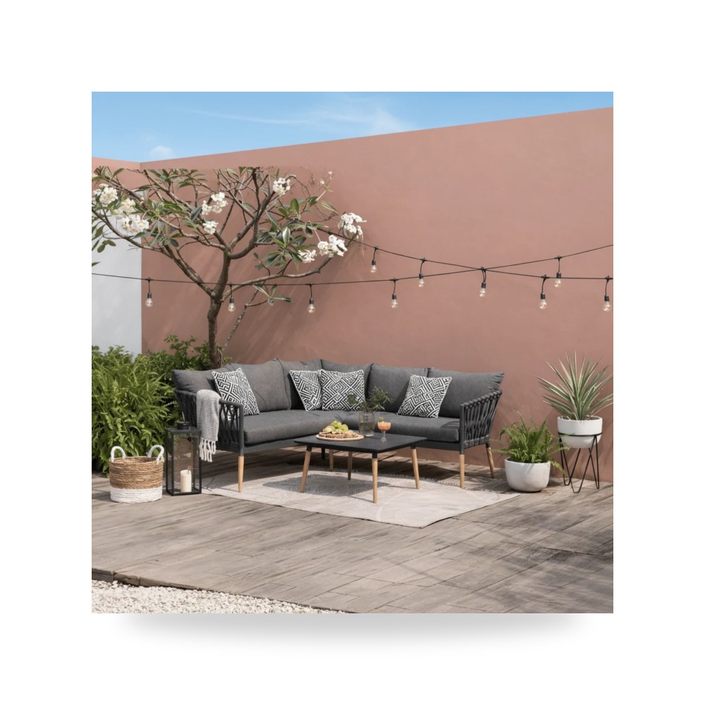 كنب وجلسات جلوس فاخرة - Outdoor Sectionals Lifestyle Garden