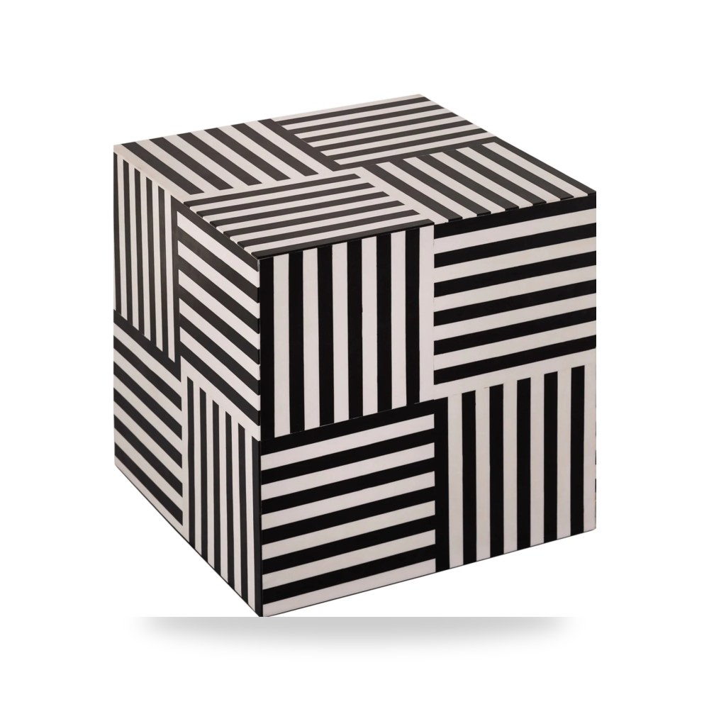 طاولة جانبية Cube توف فيرنتشر TOV Furniture