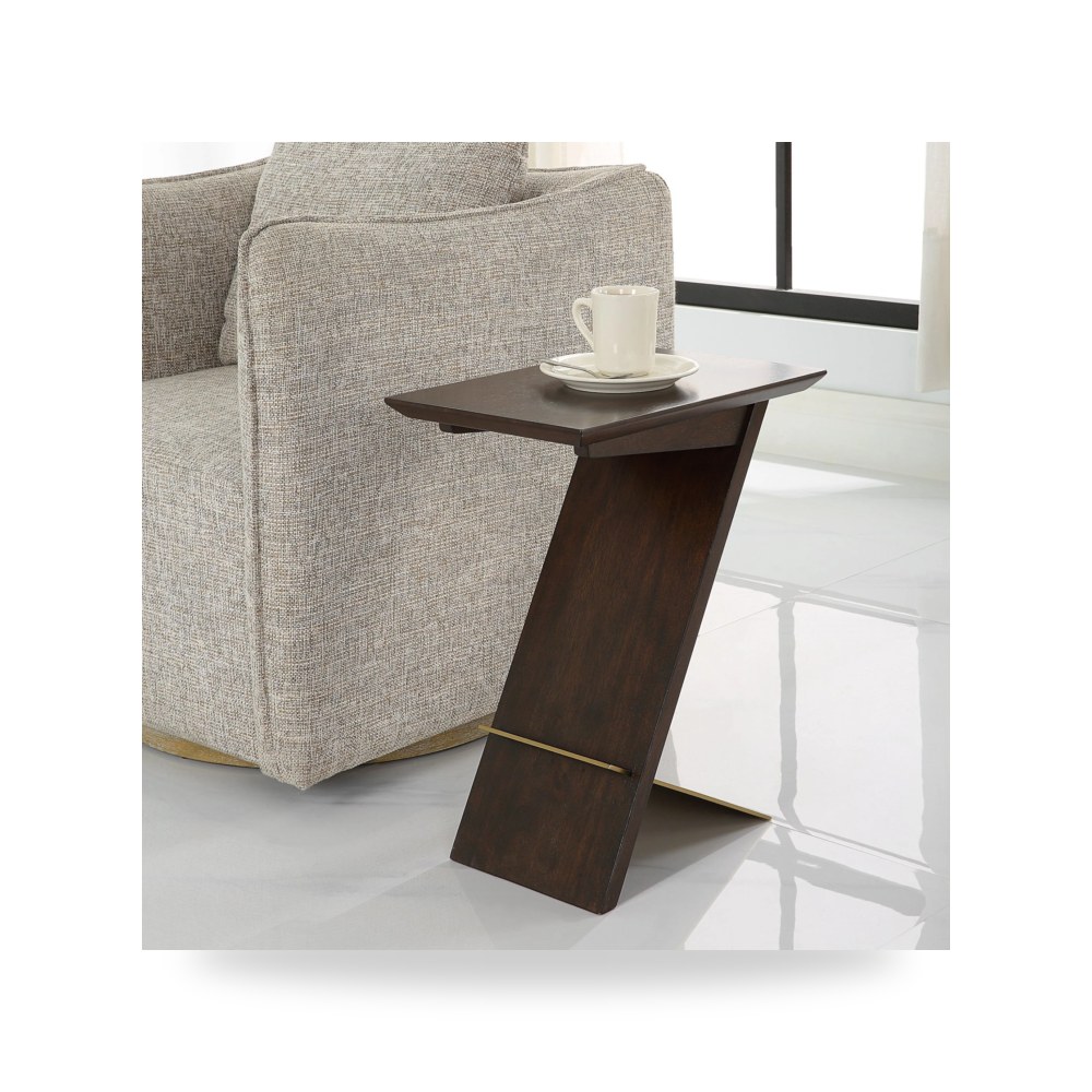 طاولة جانبية أترموست Uttermost Breakthrough