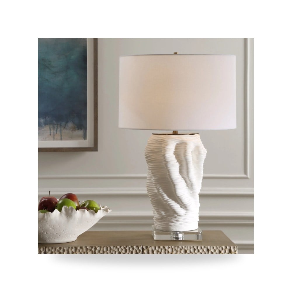 مصباح طاولة أبيض أترموست Uttermost