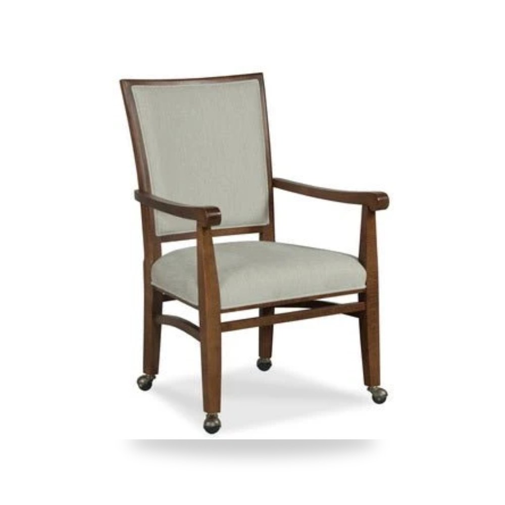 كرسي بذراعين فاخر - Product OverviewSelby Arm Chair كرسي بذراعين - من Fairfield Chair