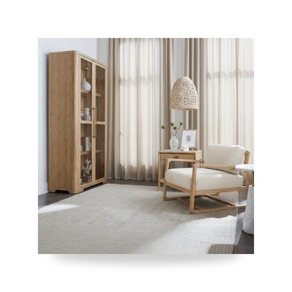خزانة ودولاب Retreat Display Cabinet من Hooker Furniture