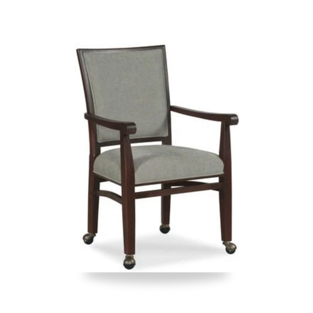 كرسي جلوس بتصميم أنيق - Product OverviewPlymouth Arm Chair كرسي - من Fairfield Chair
