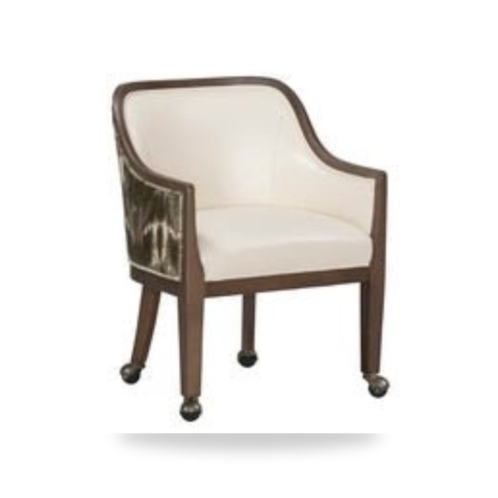 كرسي بذراعين فاخر - Product OverviewNiobi Arm Chair كرسي بذراعين - من Fairfield Chair