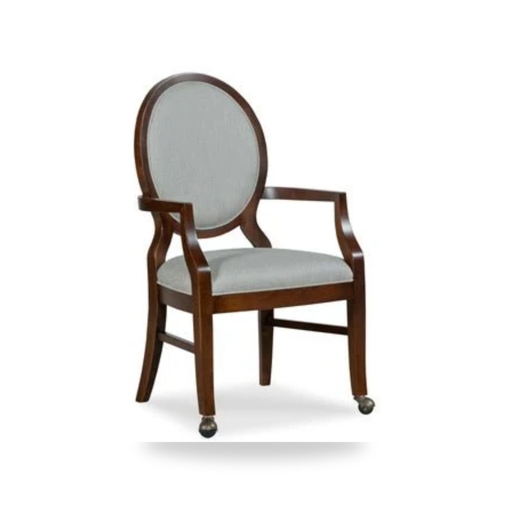 كرسي جلوس بتصميم أنيق - Product OverviewMartine Arm Chair كرسي مارتين - من Fairfield