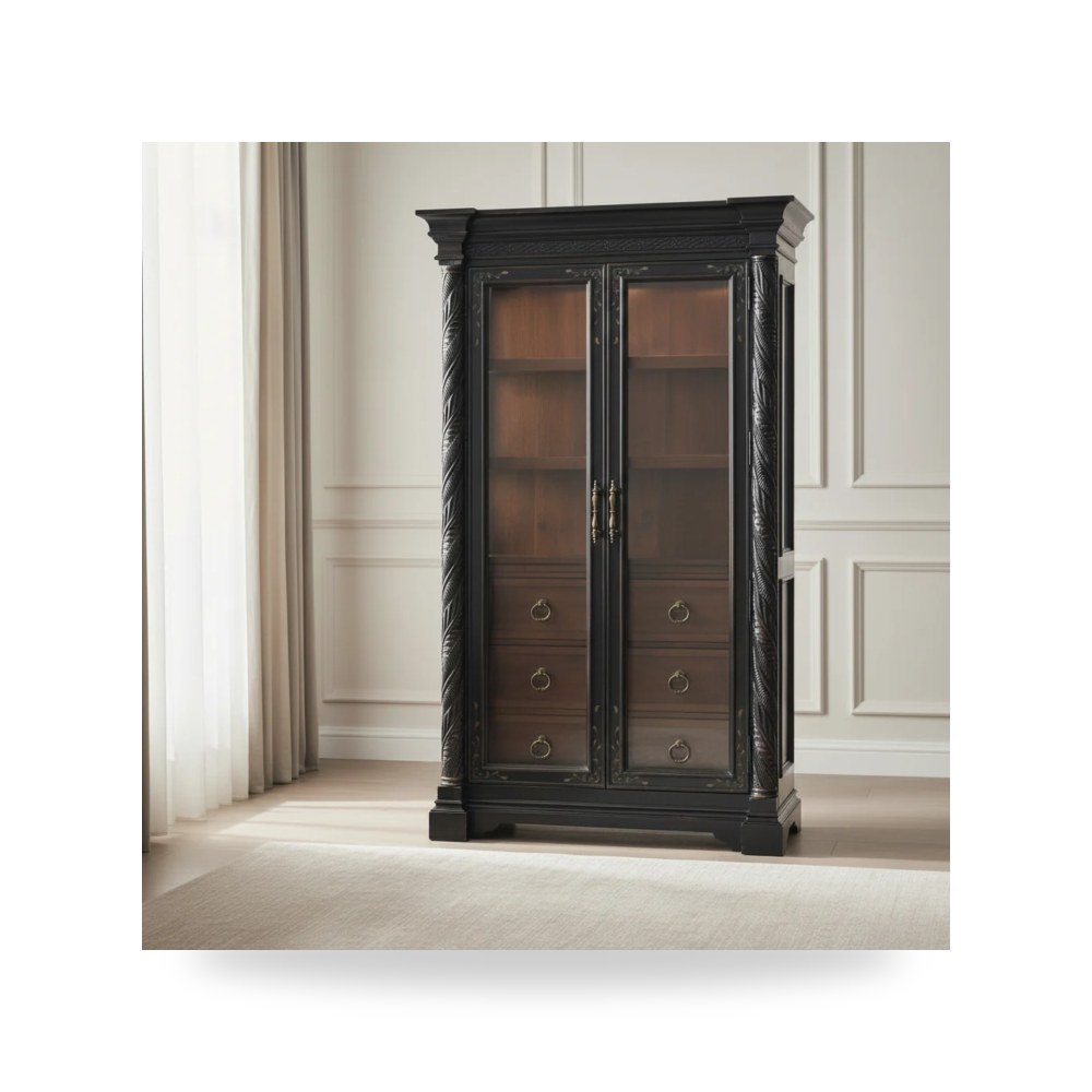 خزانة عرض Charleston Display Cabinet من Hooker Furniture