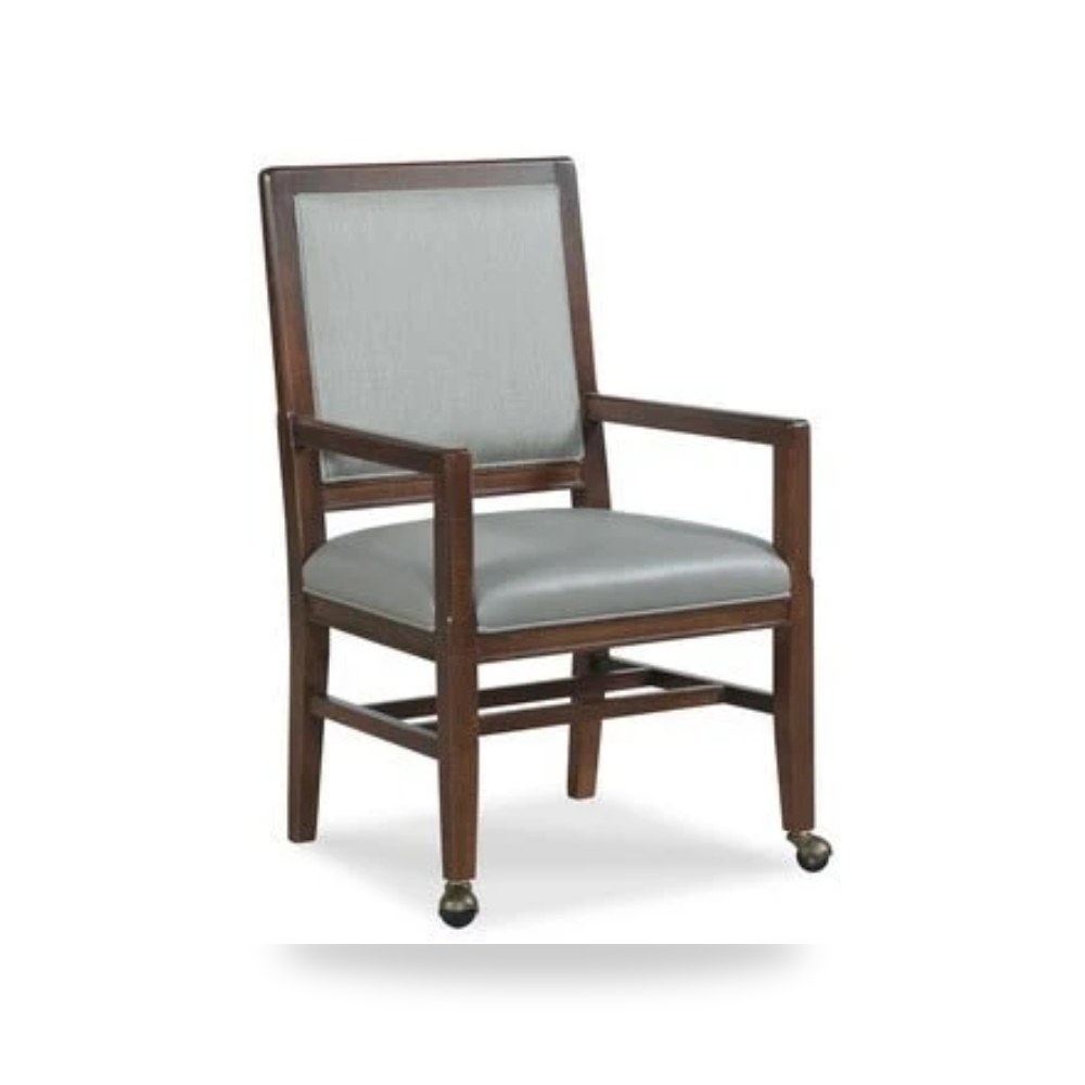 كرسي جلوس بتصميم أنيق - كرسي Brady Arm معتمد - من Fairfield Chair - طراز 8721-A2