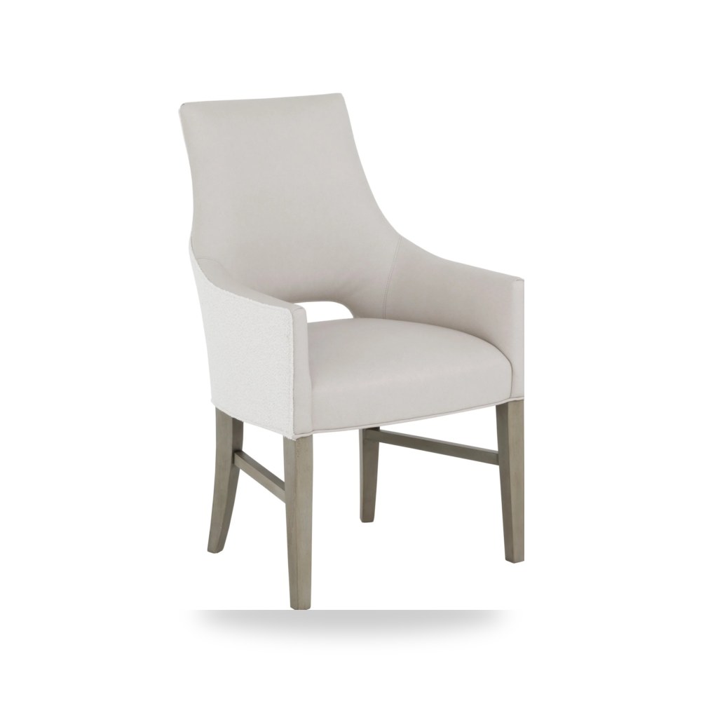 كرسي جلوس بتصميم أنيق - Product OverviewDover Arm Chair with clean - من Fairfield Chair