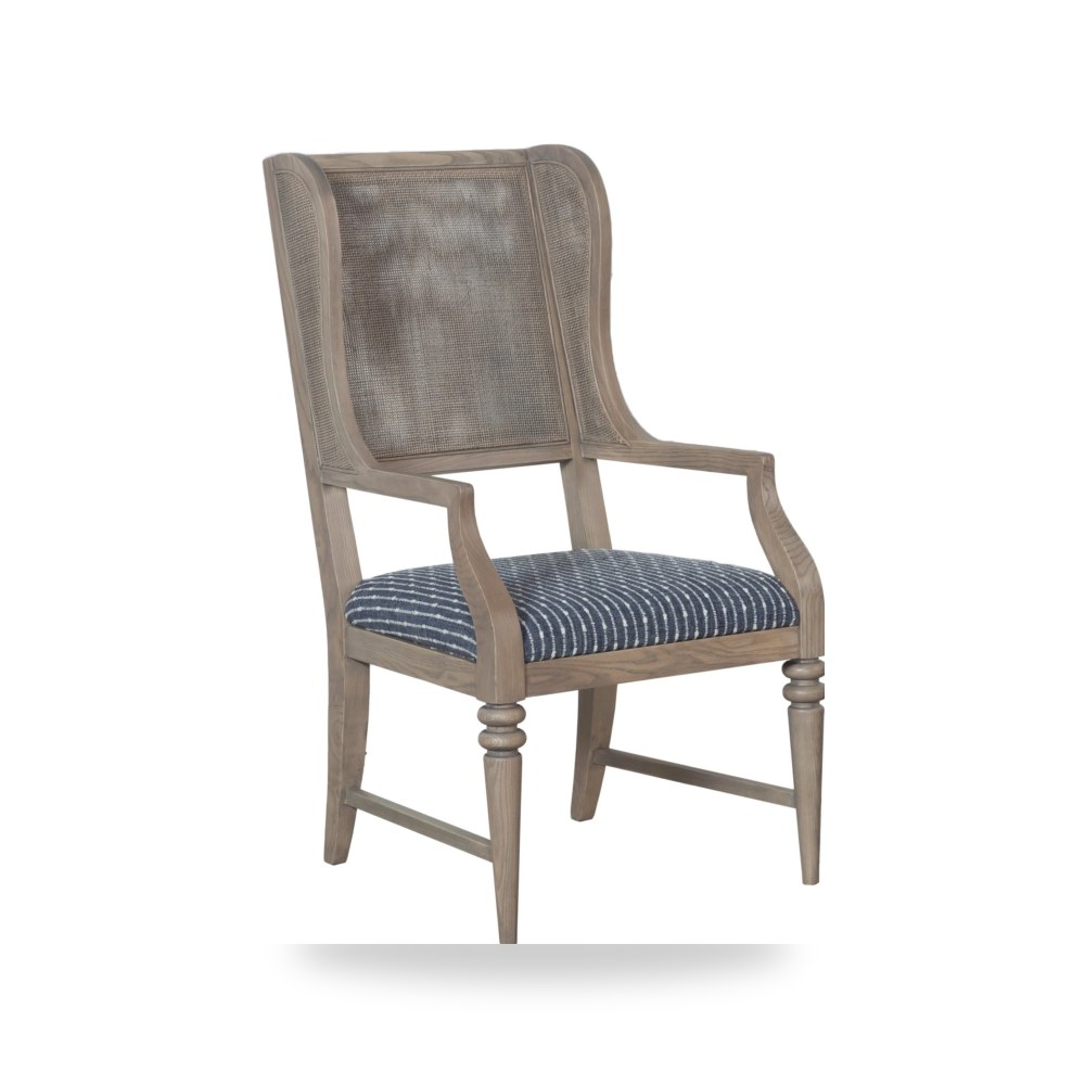 كرسي جلوس بتصميم أنيق - Product OverviewAtlas Arm Chair كرسي أطلس - من Fairfield Chair