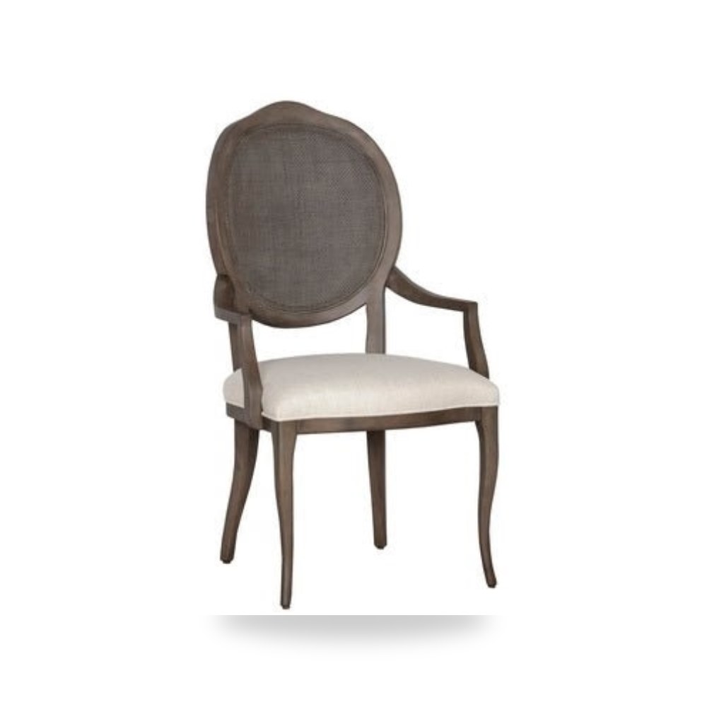 كرسي جلوس بتصميم أنيق - كرسي Ava Arm Fairfield معتمد - من Fairfield Chair - طراز 8842-04