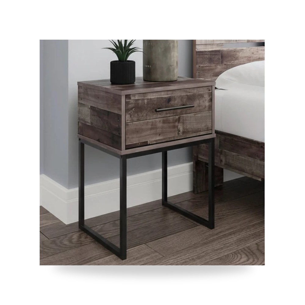 كومودينو Neilsville آشلي Ashley Furniture موديل EB2120-291