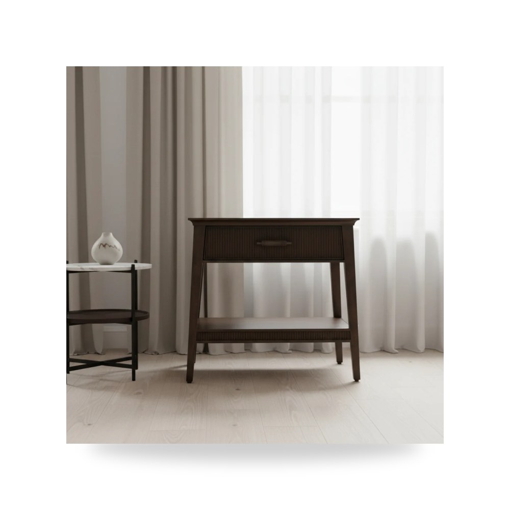 كومودينو سرير Theodore Alexander موديل TA50114.C305