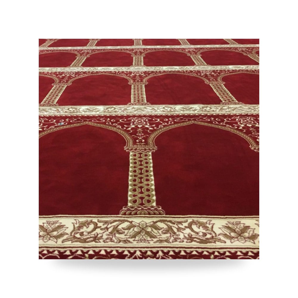 سجاد مساجد طراز الأندلس بلون كحلي ونقوش محراب