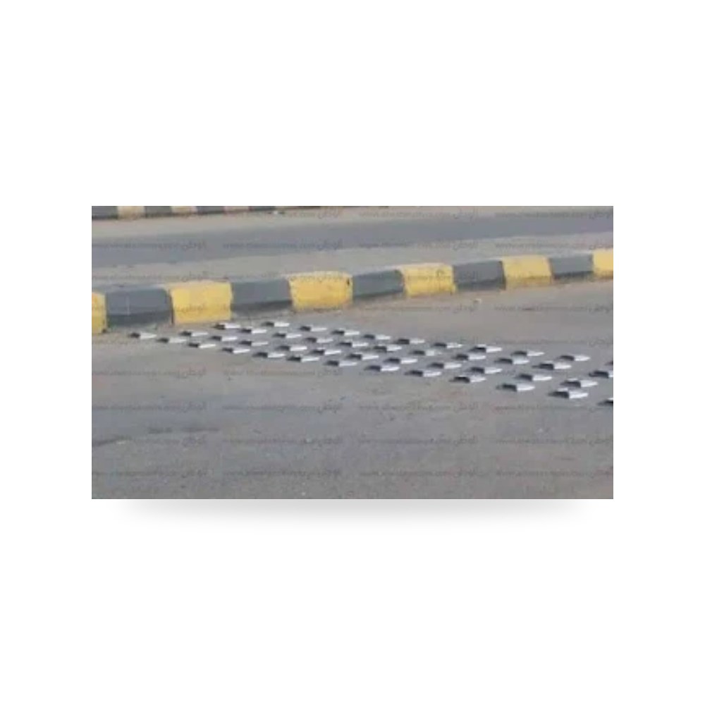 حواجز نيوجيرسي خرسانية مسلحة للطرق والمشاريع