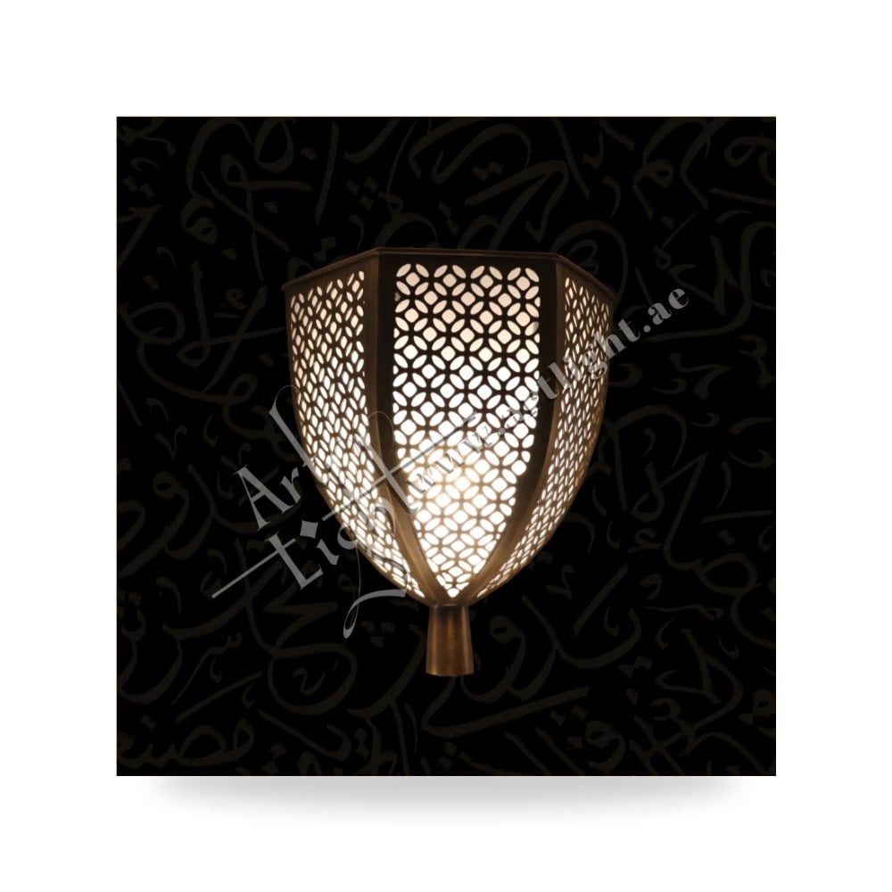 أبليك جداري نحاسي كلاسيكي فاخر بذراع ديكوري آرت لايت (Art Light) - للإنارة الفاخرة