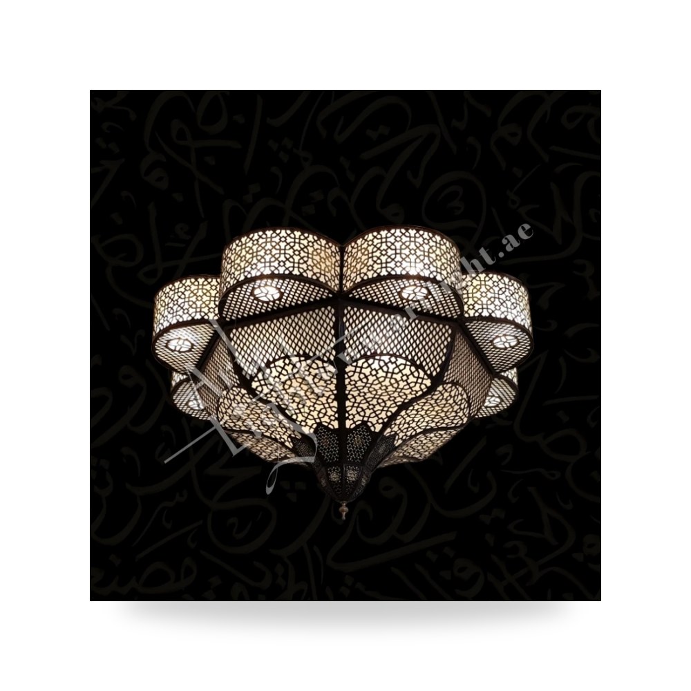 إنارة سقفية نحاسية لطش وديكورية بتصميم أندلسي آرت لايت (Art Light) - للإنارة الفاخرة