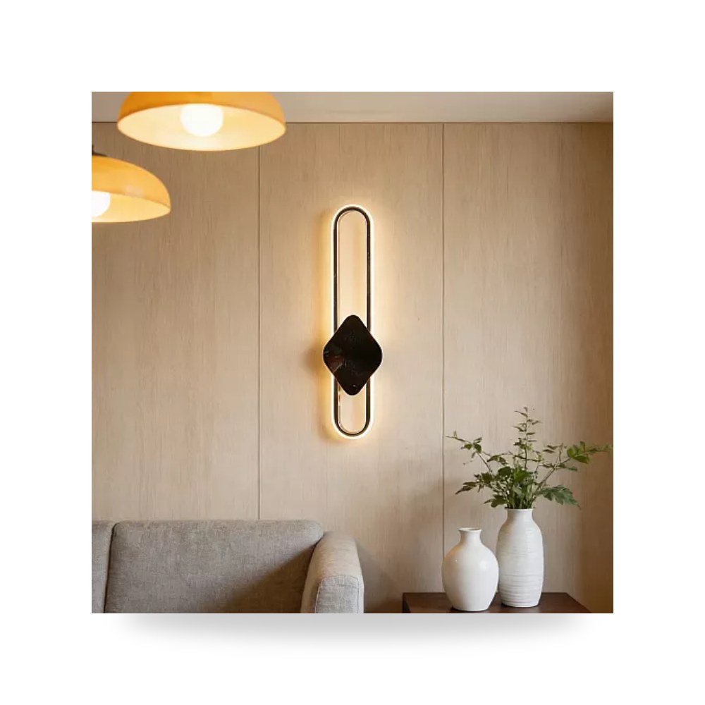 أبليك جداري بيضاوي سادة ذهبي 15W طول 50cm هامر همر موديل UP-15
