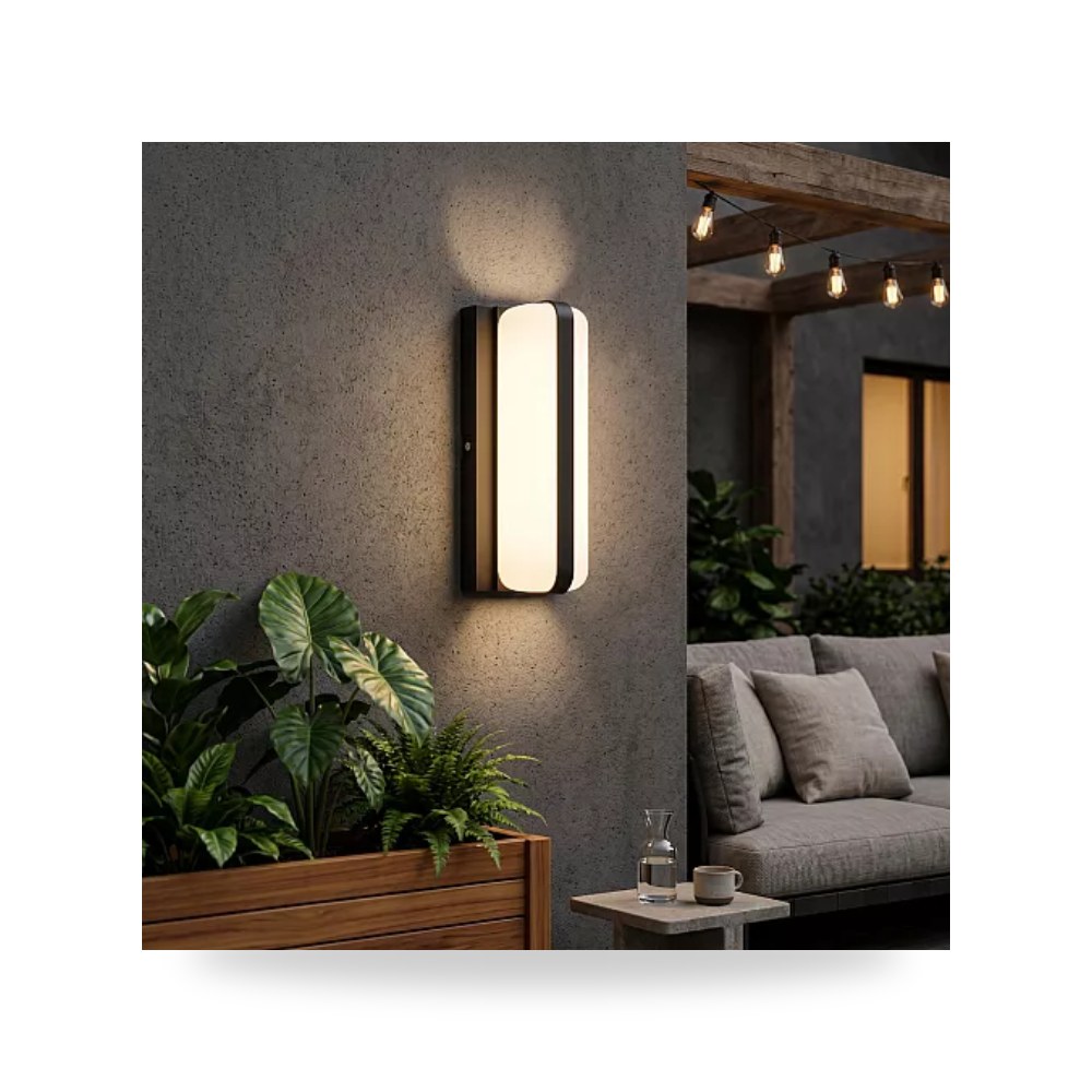 فانوس جداري خارجي LED 24W إضاءة صفراء أسود همر موديل UP-15