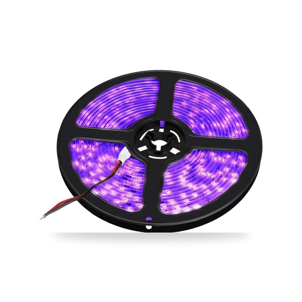 شريط إضاءة LED أسود بالاشعة فوق البنفسجية - 16.4 قدم 300 LED موديل IP65